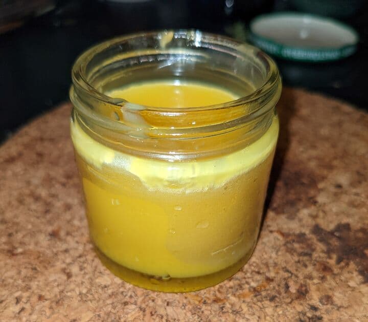 Värmande barrsalva - Vegansk